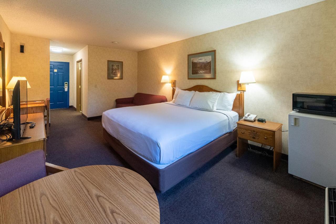 Willabee'S Motel Brimley Exterior photo